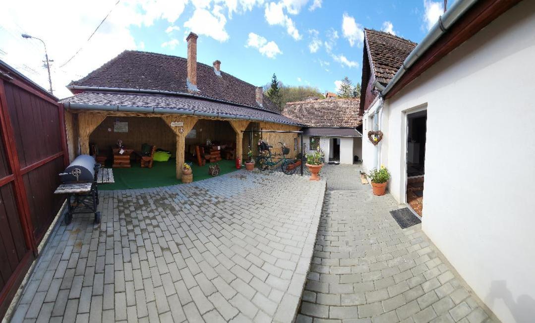 Smile Apartments Sighişoara Eksteriør billede